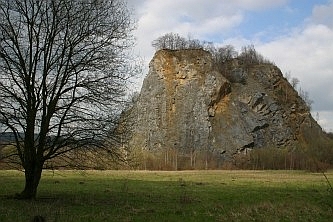 Zentraler Kegel des NSG Helmke vom Boden aus, © FNMK 2006