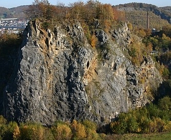 Zentraler Kegel des NSG Helmke von Randklippe aus, © FNMK 2006