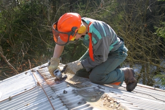 Arbeiten zur Instandsetzung der ehemaligen Panzerhallen, © FNMK 2005